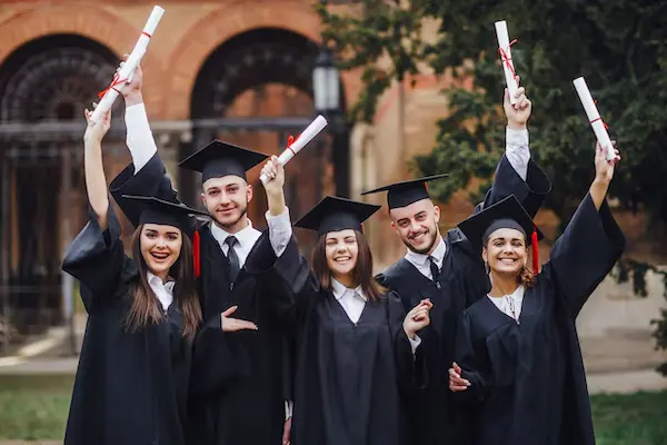 Nombres para graduación universitaria - Nombre para graduación universitaria